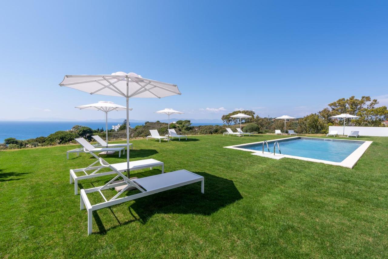 Aquarama Pool Apartment *
